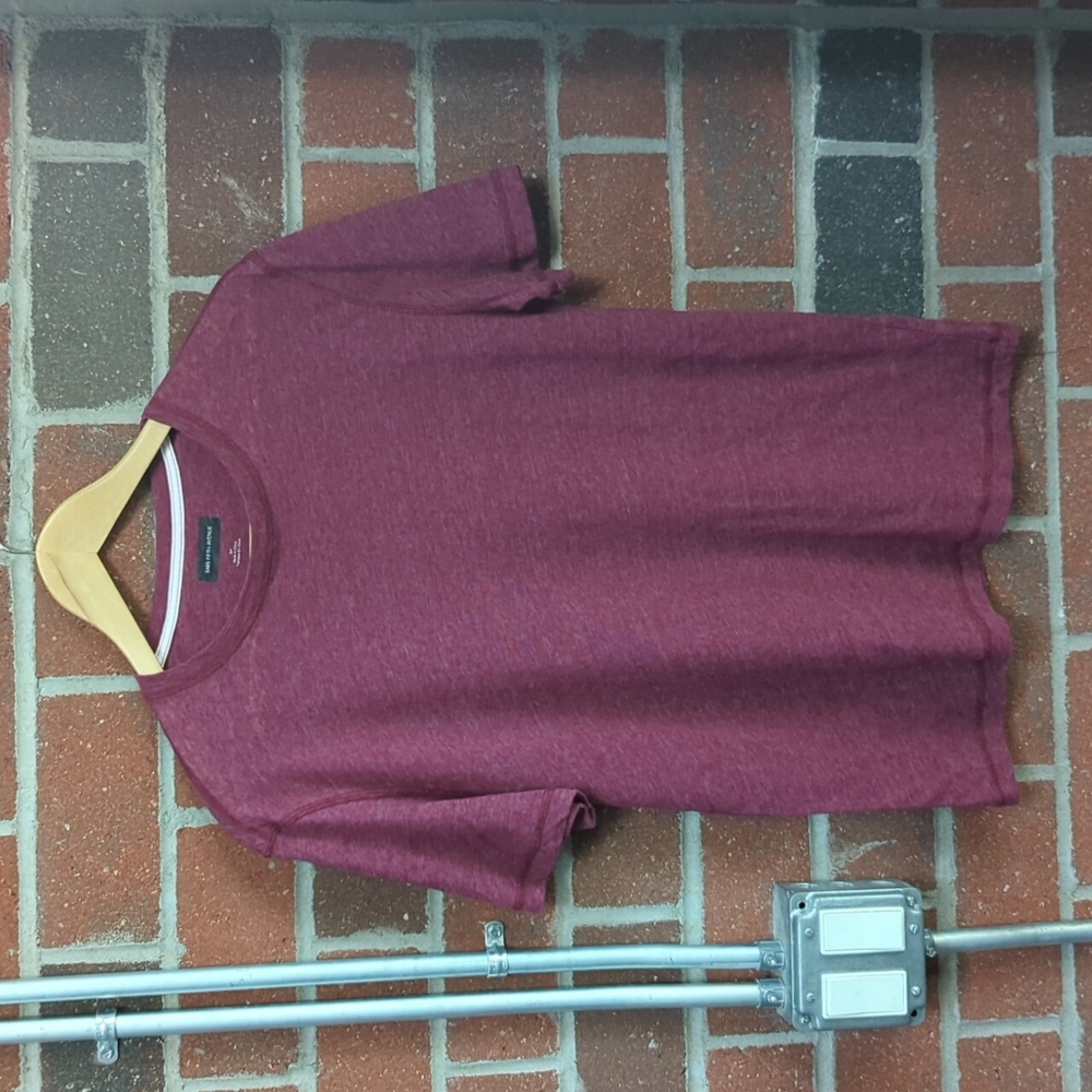 Saks Fifth Ave Burgundy Linen Short Sleeve T-shirt Size Small S Like New